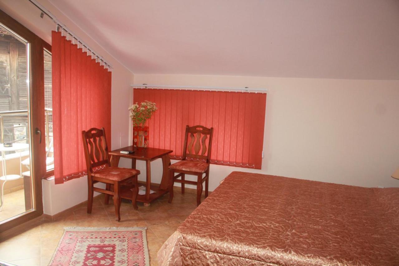 Family Hotel Emilia Sosopol Exterior foto